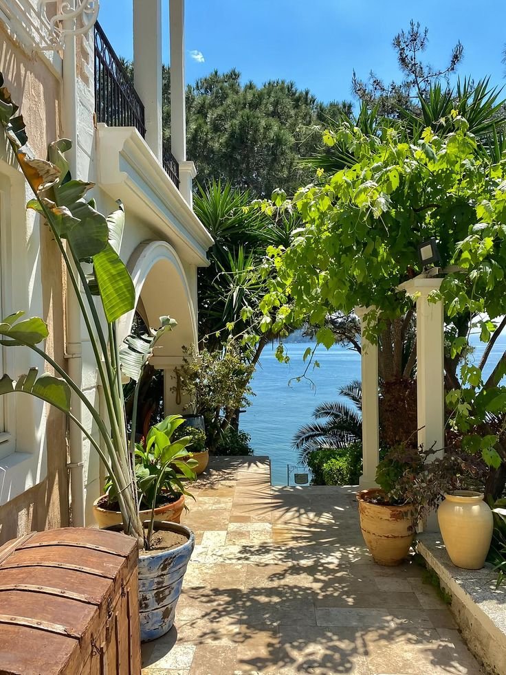 echoesofworld's tweet photo. Capri, Italy https://t.co/RPWvafFwy2