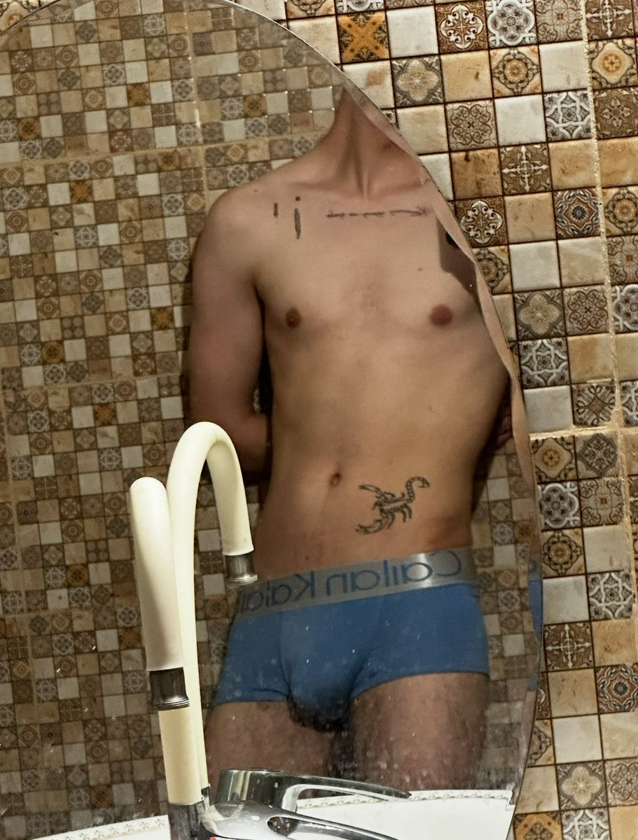 ander_bahynski's tweet photo. 🛁 https://t.co/MtG0baZVGi