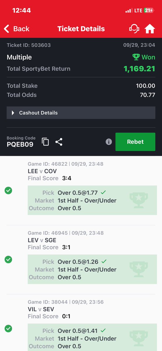 Ba94937's tweet photo. @billionaire_eze I took partial cashout ✨ Thanks boss
I decided to rebet the remaining one with 100 naira Omo see as 1 cut carry am ja 😂😂
Least I got something @billionaire_eze https://t.co/clfPM6TDPy