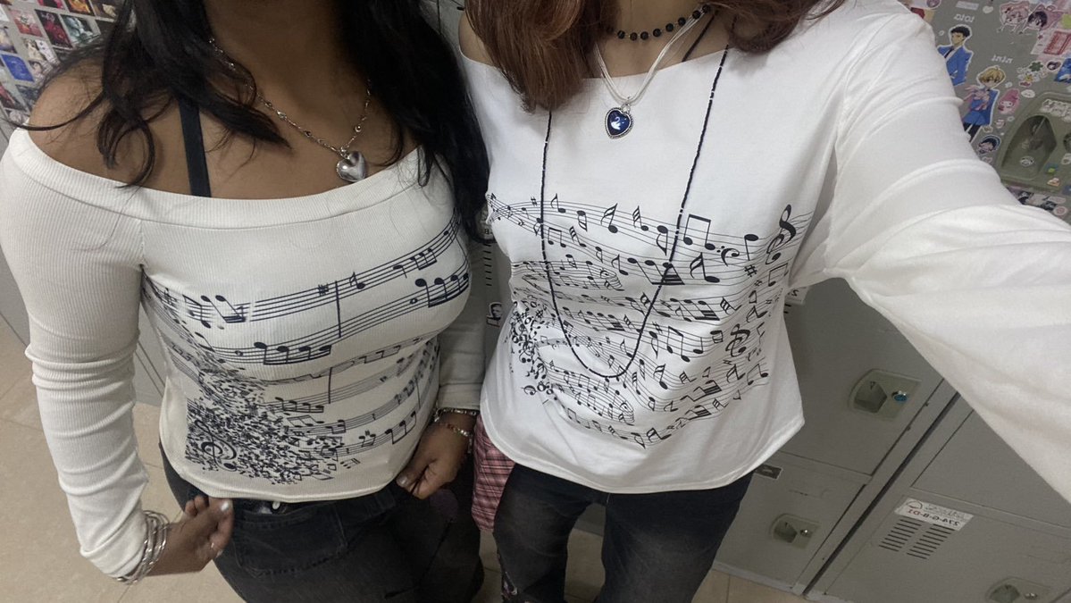 sunshineeeray's tweet photo. matching with haru 😆 https://t.co/wuvBTMmWuX