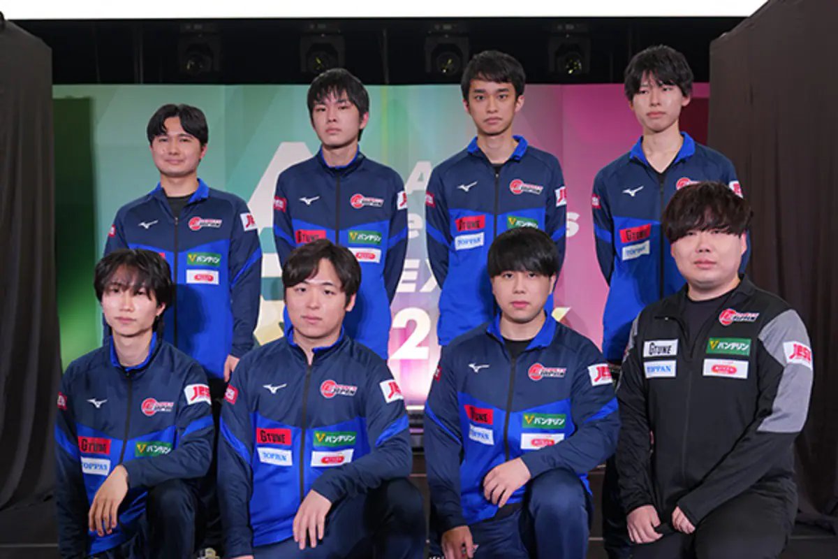 KijiLife's tweet photo. 本日は、第五人格の試合がこの後 9:00〜 配信！

AKa選手（REJECT） とKatsuki選手（FENNEL）は愛知県出身ということで、生まれ育った地でのアジア競技大会✨

それぞれ異なるチームに所属しており、国内リーグでは競い合うライバル同士

しかし、ASIA esports EXPO 2026での記者会見では、「普段対戦していて手強いと感じる相手なので、一緒のチームで戦えて心強い」とKatsuki選手が満面の笑みで意気込みを語っていました😌