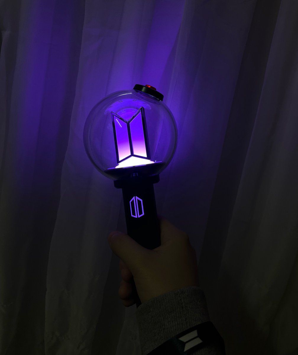 yksauruss's tweet photo. PERO MIREN QUE LINDO MI BB https://t.co/KXnHivyOnc