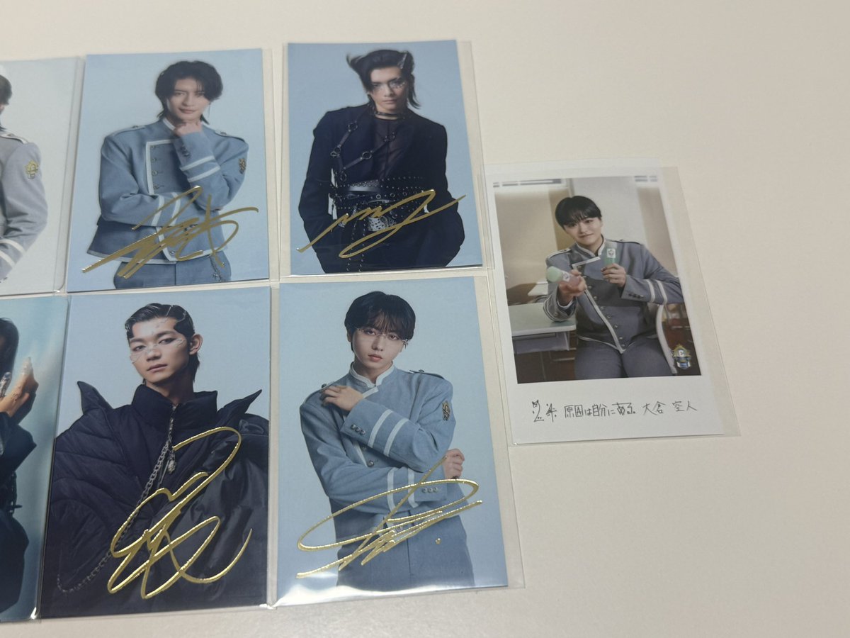 riku__grim's tweet photo. @Yawasyung99 検索欄から失礼致します。
大倉さん、曽野さん、山中さん
下記のもの所持しております。
優先分所持しておらず申し訳
ございません。可能であれば
カイさんとの交換は可能でしょうか？ https://t.co/mP2BFCrG7C