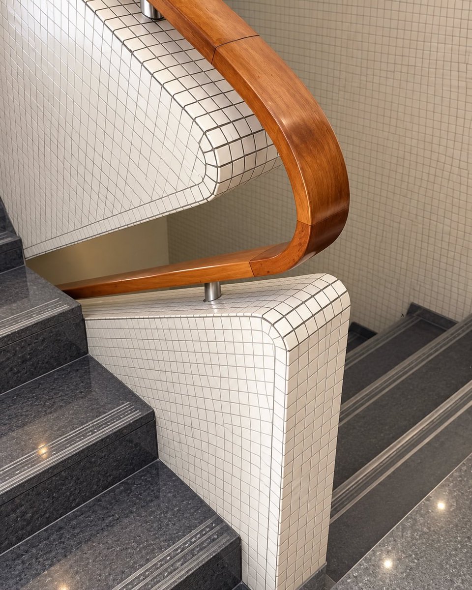 sehviyat's tweet photo. Minimalist space saving creative solutions. https://t.co/ShIY0l6TH5
