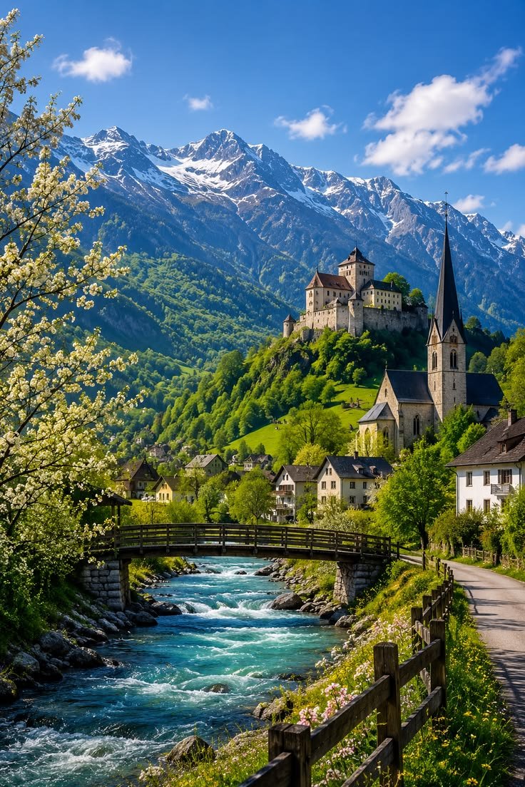 amelia_oli57611's tweet photo. Alpine beauty of Liechtenstein 🇱🇮 https://t.co/PhdvZ08hCj