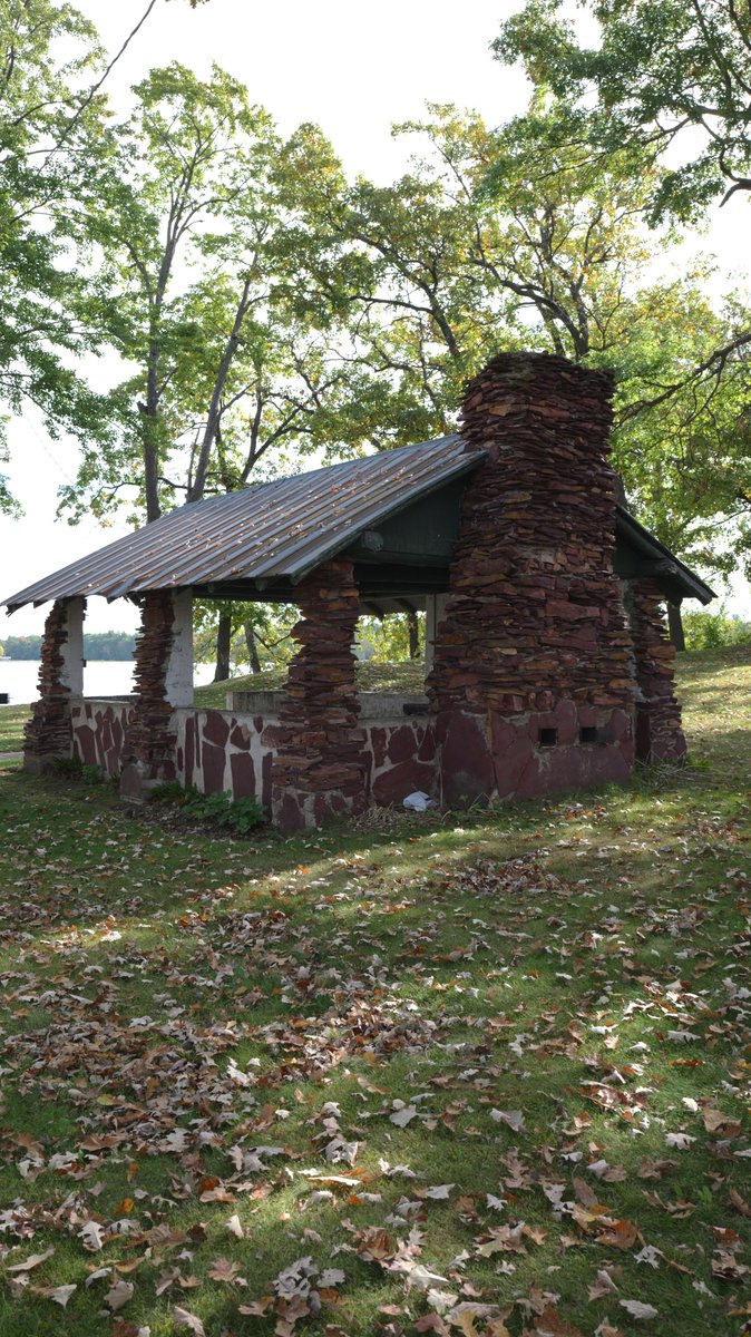 inTECHsity's tweet photo. I love stumbling on older parks like this one.  Look at that stone construction! Is it possible to have a blueprint for a building like this? https://t.co/sTToNBV4Go