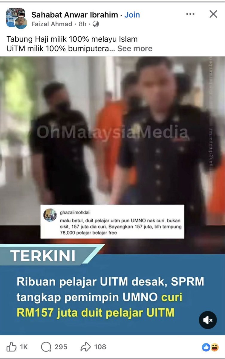 adamyusuf88's tweet photo. Habislah UMNO 

Inilah akibatnya menyakau hak² pelajar melayu bumiputera UiTM 

Inilah buktinya mereka terpaksa berhutang untuk belajar 

Bayangkan berapa ramai pelajar dapat manfaat dari duit² sakau UMNO yg berjumlah bilion bilion jika dijumlahkan keseluruhan skandal sakau UMNO https://t.co/EPclAhirG4
