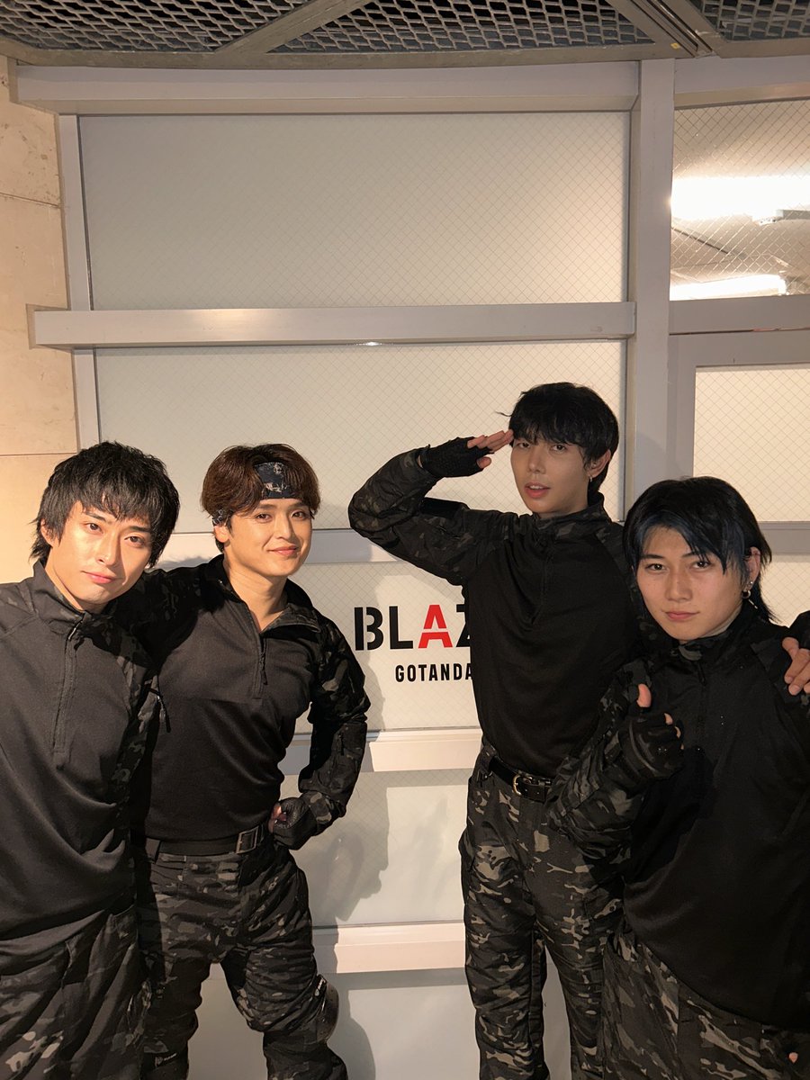 masanii_urahara's tweet photo. 第四部隊！SOUL SHOUT!!
無事にブレイズ五反田での任務を終えたことを報告致します。我々エンターテインメント部隊は表現で会場の皆様を笑顔と喜び感動させることがこの共同訓練の目標でした。そしてこの感動が現地熊本へエールとして届いてくれたら最高であります！
また会えますように。敬礼！
ALTへ https://t.co/gQgEPRjVaj