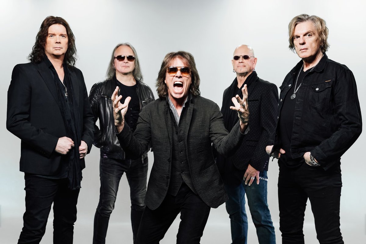 RollingStoneFra's tweet photo. INTERVIEW : Joey Tempest d'@europetheband décortique Come This Madness, leur nouvel album studio, sans oublier de revenir sur la période The Final Countdown, qui fête ses 40 ans cette année : https://t.co/lgxUShJcY1

#europe #joeytempest #comethismadness https://t.co/yen00I0meQ
