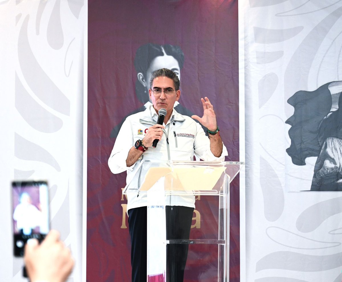 FlavioCarlosRo's tweet photo. Un honor representar a la Gobernadora @MaraLezama en la inauguración de la Reunión Nacional de Leishmaniasis en Cancún, con especialistas nacionales e internacionales.

Mi reconocimiento al personal de Vectores, Epidemiología, Salud y Laboratorios. 🫂

#CuidarEsTransformar 🩺♥️ https://t.co/sJ7sb6nbti