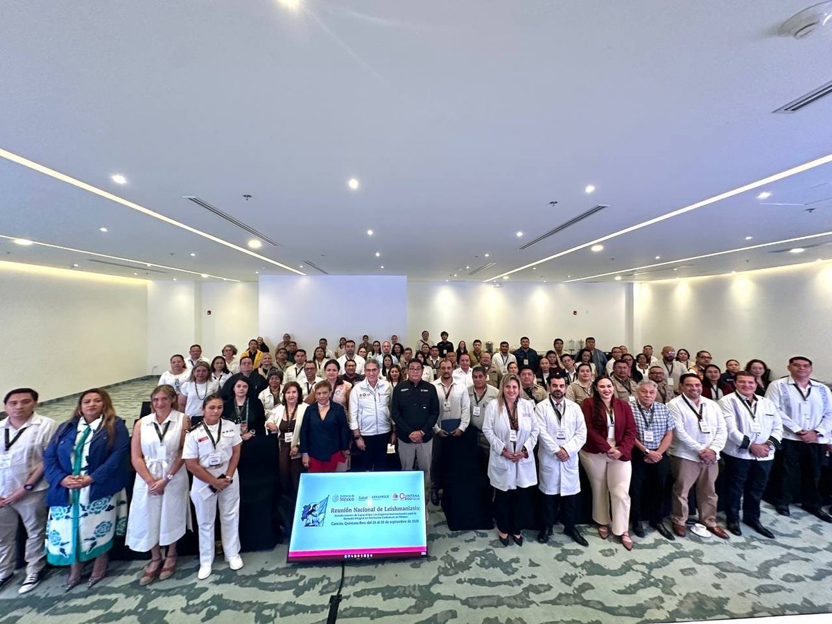 FlavioCarlosRo's tweet photo. Un honor representar a la Gobernadora @MaraLezama en la inauguración de la Reunión Nacional de Leishmaniasis en Cancún, con especialistas nacionales e internacionales.

Mi reconocimiento al personal de Vectores, Epidemiología, Salud y Laboratorios. 🫂

#CuidarEsTransformar 🩺♥️ https://t.co/sJ7sb6nbti