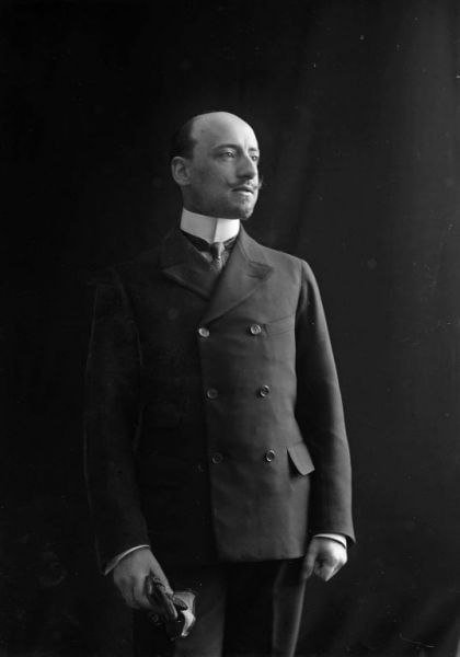 HenriqueI777's tweet photo. “The cause of Fiume is not that of a piece of land, but of a soul, which unites soldiers and workers. We may all perish beneath its ruins, but from those ruins, the spirit will rebound, vigilant and active.”

—Gabriele D'Annunzio https://t.co/QvSVOjqzpG