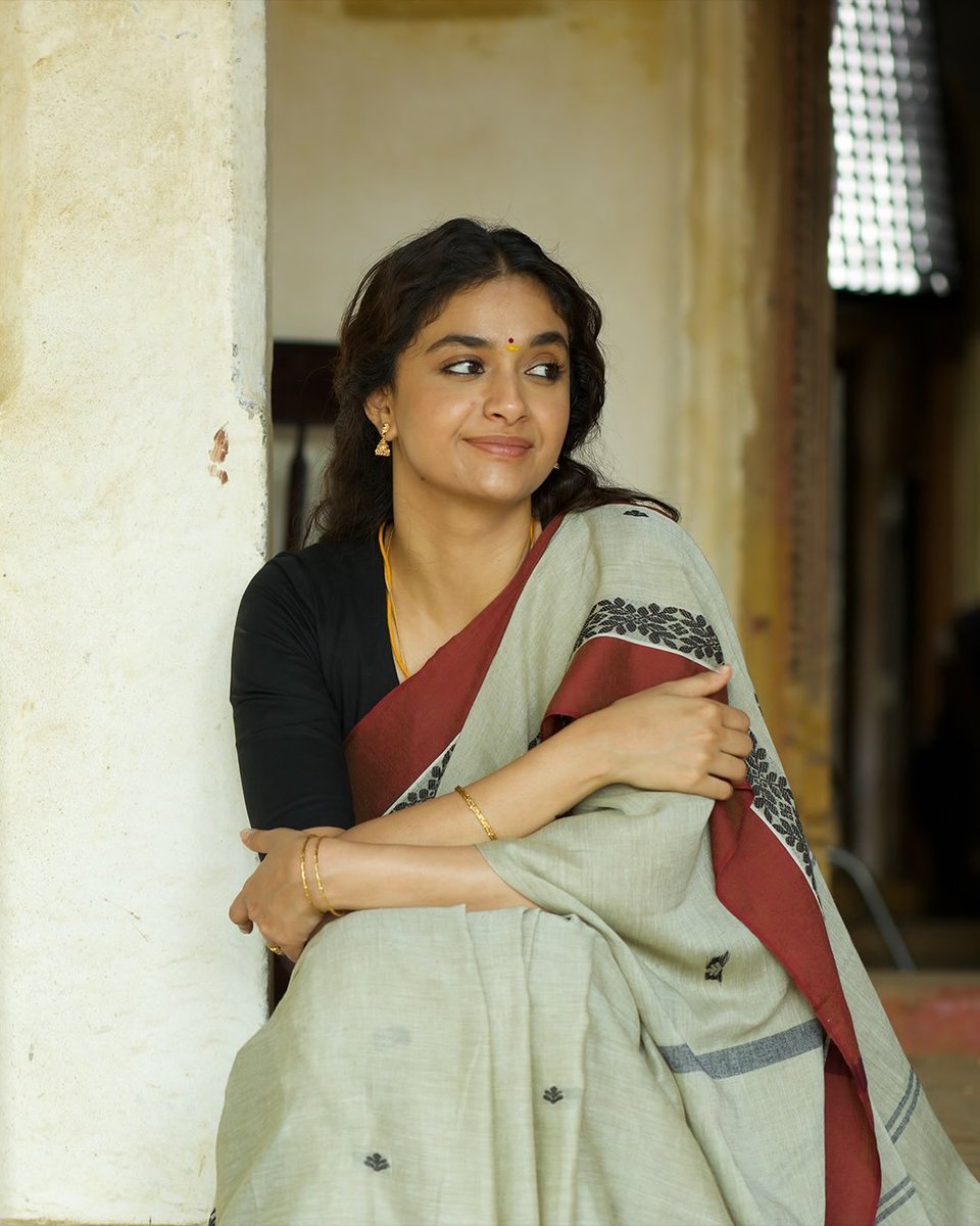 PVBharath14's tweet photo. #KeerthySuresh 🤍😘🔥🔥 https://t.co/RIlKJLZjRM