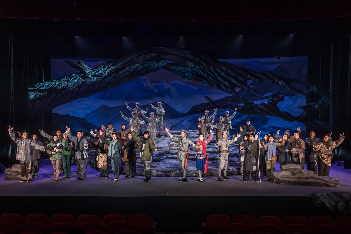terrylawr_4_4f0's tweet photo. [Yi Pai Jia opera troupe stands firm on stage, bringing authentic traditional charm to the audience!] https://t.co/7gPaUprfru