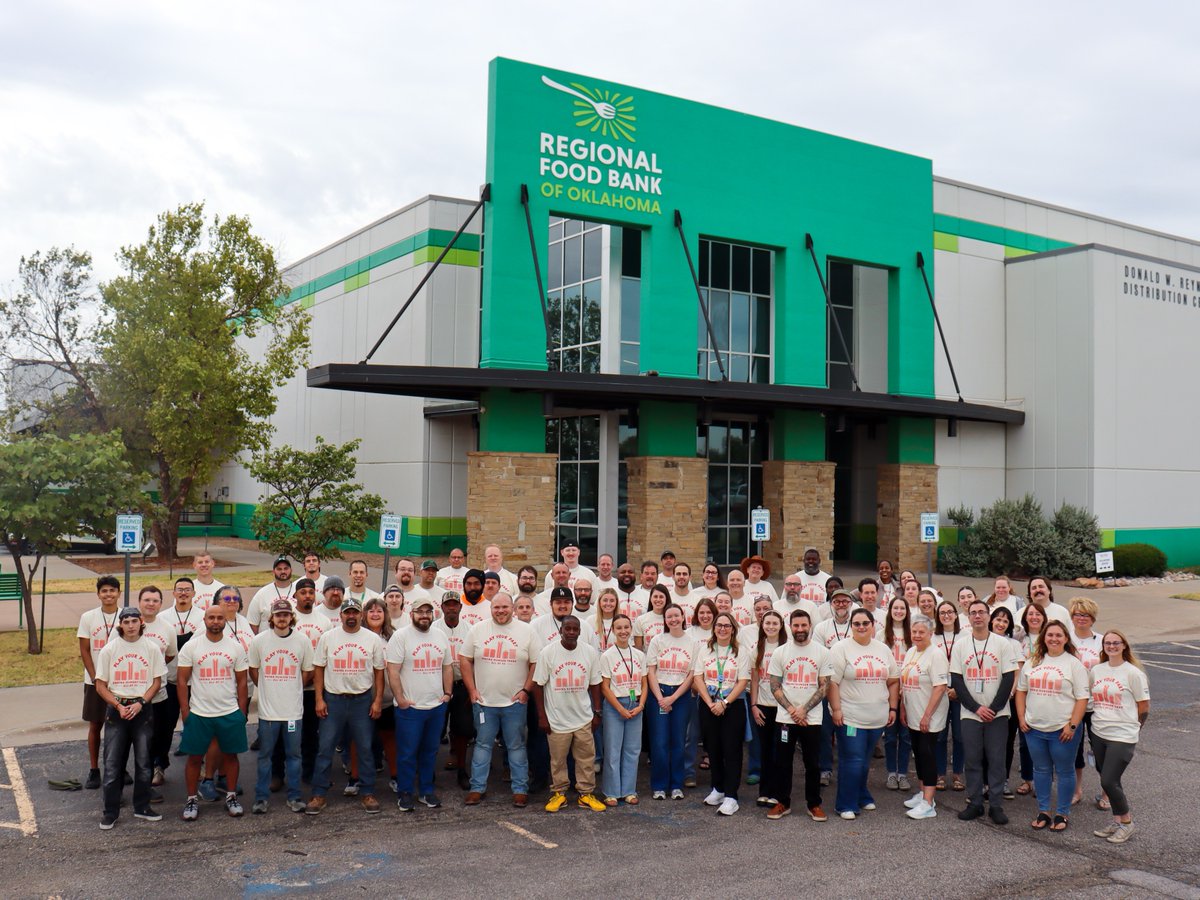 rfbo's tweet photo. Today is Hunger Action Day, and Regional Food Bank staff is wearing their special Hunger Action Month shirts to stand in with Oklahomans facing hunger. 

Whether you volunteer, donate, advocate or wear orange, you can help make a difference. https://t.co/Z21LY3VLSB