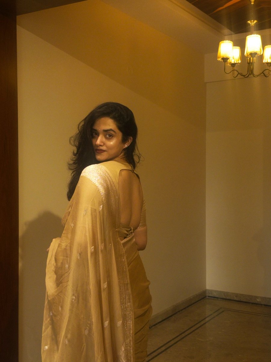 PVBharath14's tweet photo. #ShreyaVishakant💛😘🔥🔥 https://t.co/M3SBQXFMyG