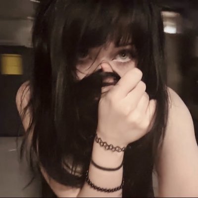iistigkeit's tweet photo. #NewProfilePic https://t.co/KBgEWdr9X5