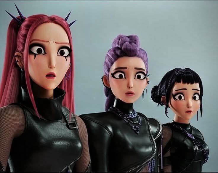 Roman_7610's tweet photo. Them in black leather💜🩷💚 https://t.co/oM6JhOjdBu