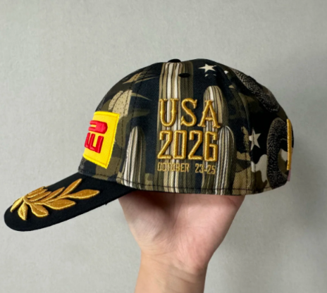 leclercsletters's tweet photo. the austin and vegas gp podium caps!!!!

📷: FOMO (rednote) https://t.co/G2EWpUVrKk