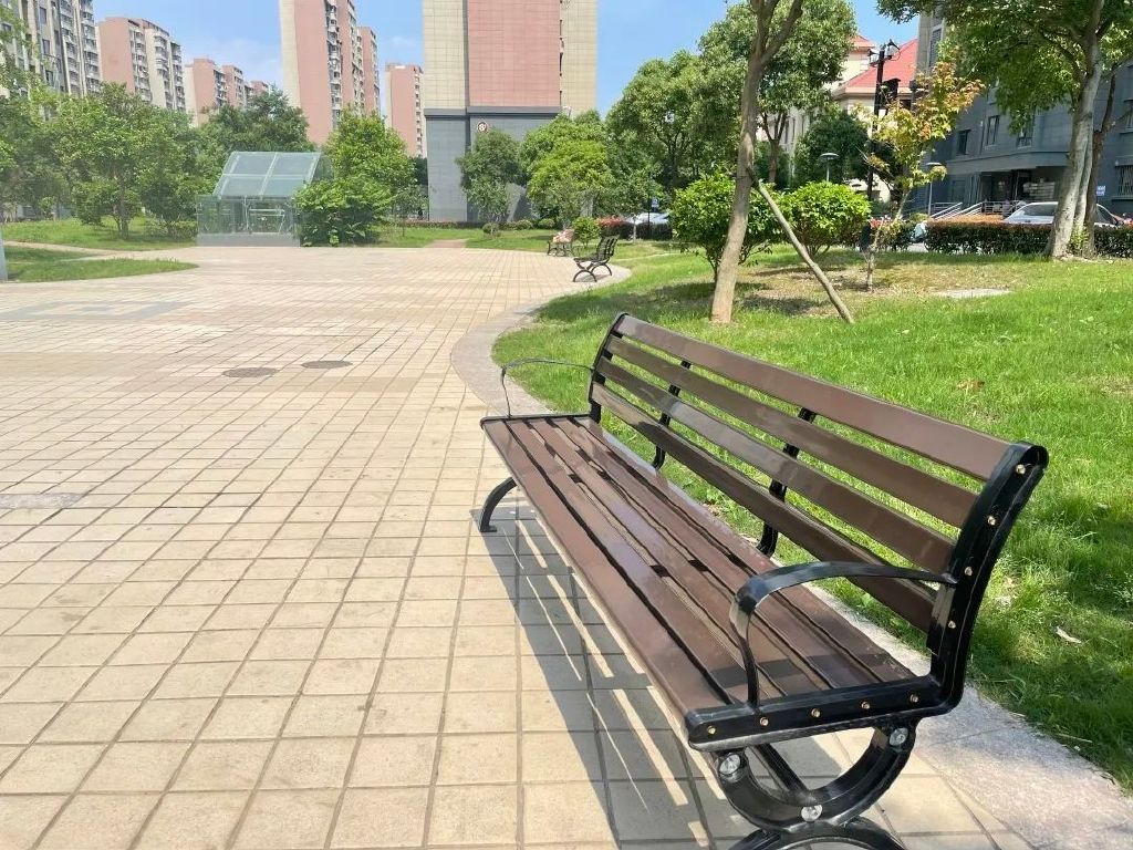 seong___uss's tweet photo. Morning by the warm缎睦乐风, take a stroll by the quiet漳岸, share a nice time with dear ones—simple, warm, and lovely! https://t.co/WwGuvDNDNR