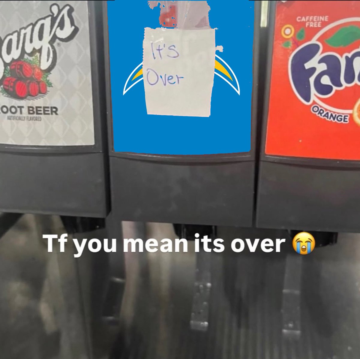 bolt_jv's tweet photo. What the hell @BurgerKing https://t.co/6WxgjltF46
