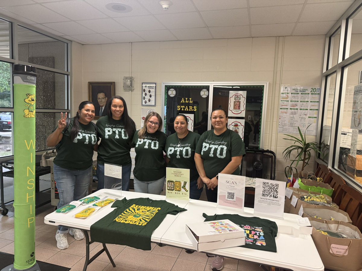 KWilliamsDLD's tweet photo. When families, educators,& the community come together, students win! From connecting with teachers during Open House, to building a love of reading at the Book Fair, to strengthening our schools through PTO engagement every moment matters.#MovingforwardwithPurpose https://t.co/v4mfcL2puK