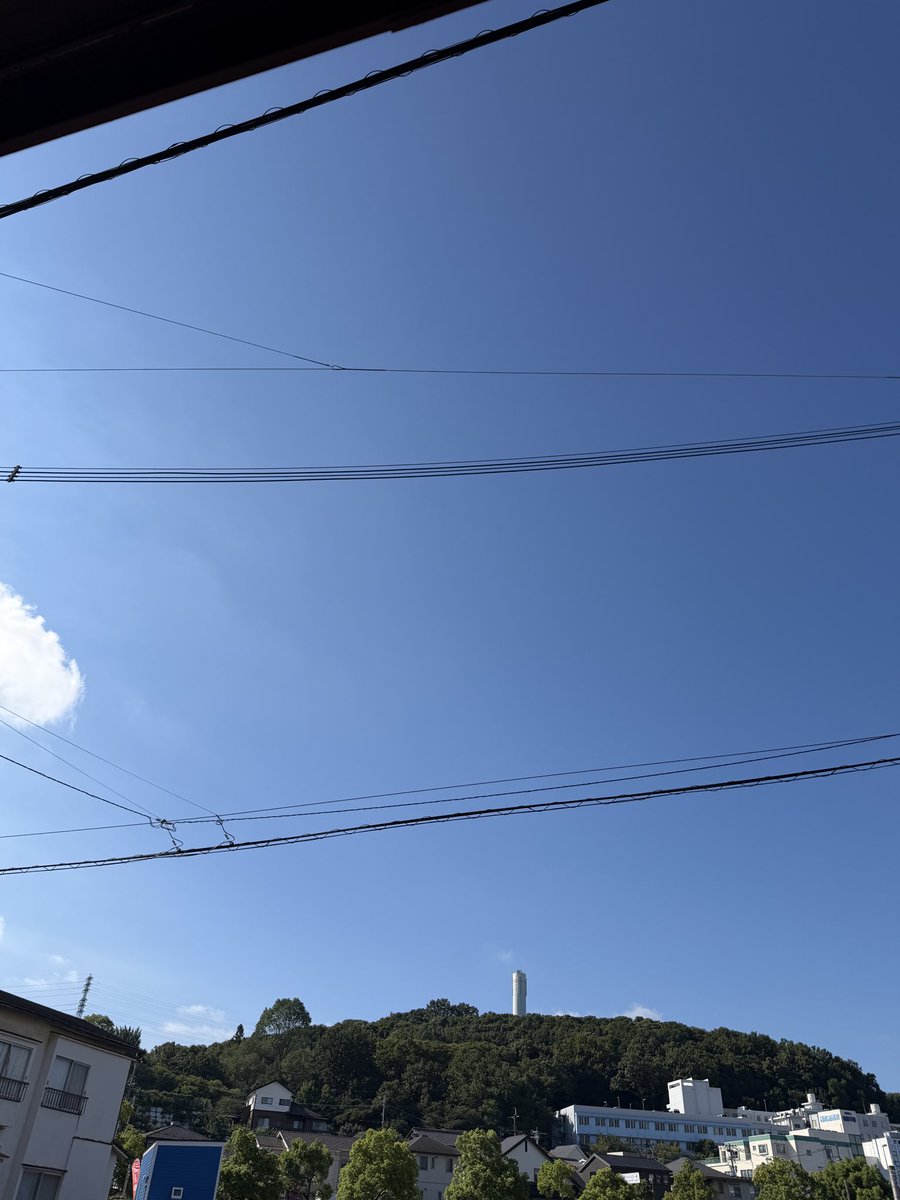 MVSP_Q's tweet photo. おはようございます！
今日の大分市の天気は晴れ☀️
久しぶりの雨のない天気ですね。
涼しくもなり過ごしやすい季節になりました🍂
本日もよろしくお願いいたします。

#企業公式アカウントが毎朝地元の天気を言い合う https://t.co/bqyxhRTz6h
