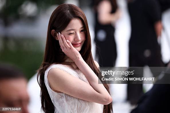 wonyghostin's tweet photo. imagina você ser tão TÃO linda e fotogênica ao ponto de sair ASSIM no getty images https://t.co/hrnaMuQ0sJ