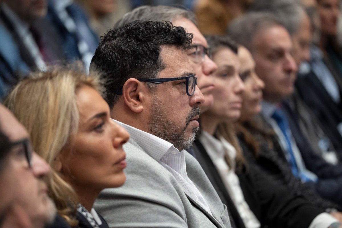 SilviaOECD's tweet photo. Full day in Montevideo for the 11th @OECD LAC Regional Programme Ministerial Summit, 10 years on. We met Uruguay’s Council of Ministers and private sector. My key takeaway on AI: its spread depends on policy, and its value lies in serving people. Thank you, Uruguay 🇺🇾 #LACRP https://t.co/vF0BQQ2trT