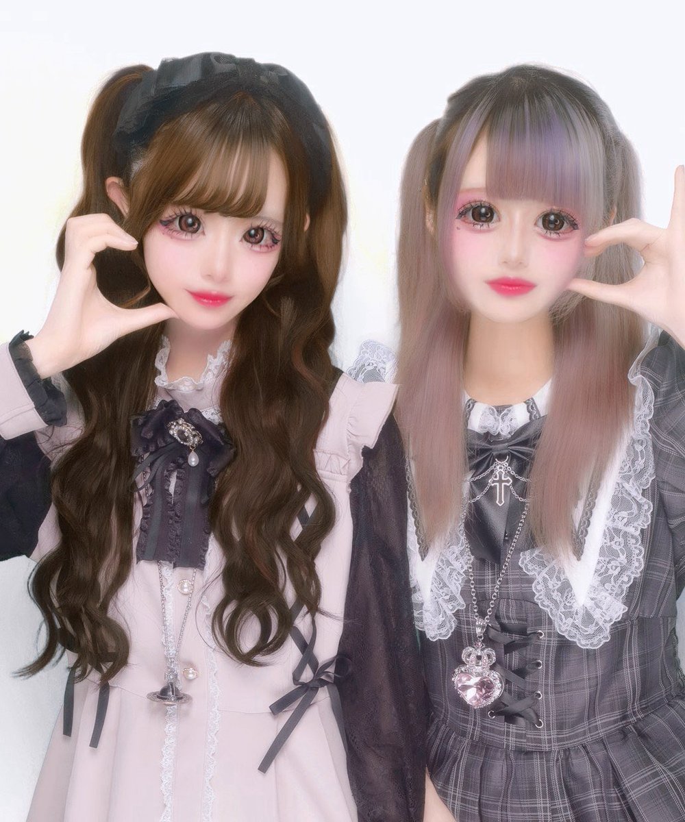 Momonga1812R's tweet photo. ねぇアイドルになりたいすっごい愛をあげたい🍓꒦꒷ #自撮り界隈   #地雷系 https://t.co/ULh2PN3ieb