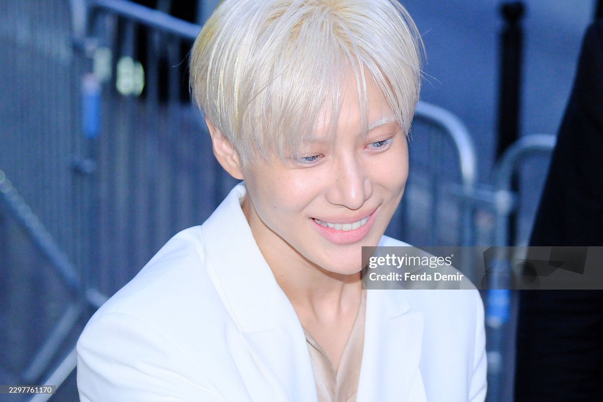 xoreasonox's tweet photo. getty images #태민
https://t.co/m1Y7T8V06k
https://t.co/Wn5EzxwDUt
https://t.co/dcxfsnTObm https://t.co/tnDcYvkdp3