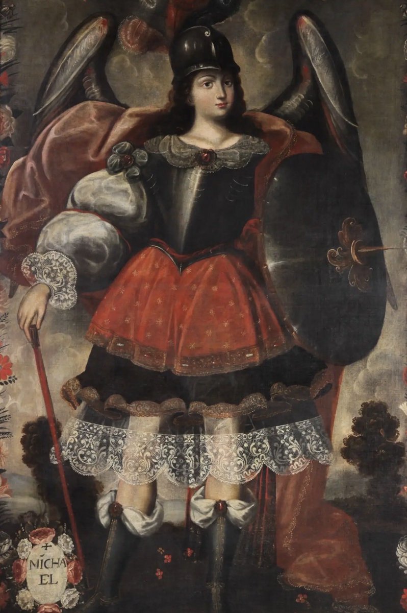 danielabate's tweet photo. Hoy celebramos a San Miguel Arcángel.

“¿Quién como Dios?” Ese es el significado de su nombre y también su mensaje: firmeza para defender el bien, humildad ante Dios y coraje frente al mal.

Mi obra favorita está en @museofernandezb San Miguel cusqueño del siglo XVIII. https://t.co/ho1jTAD2Zp