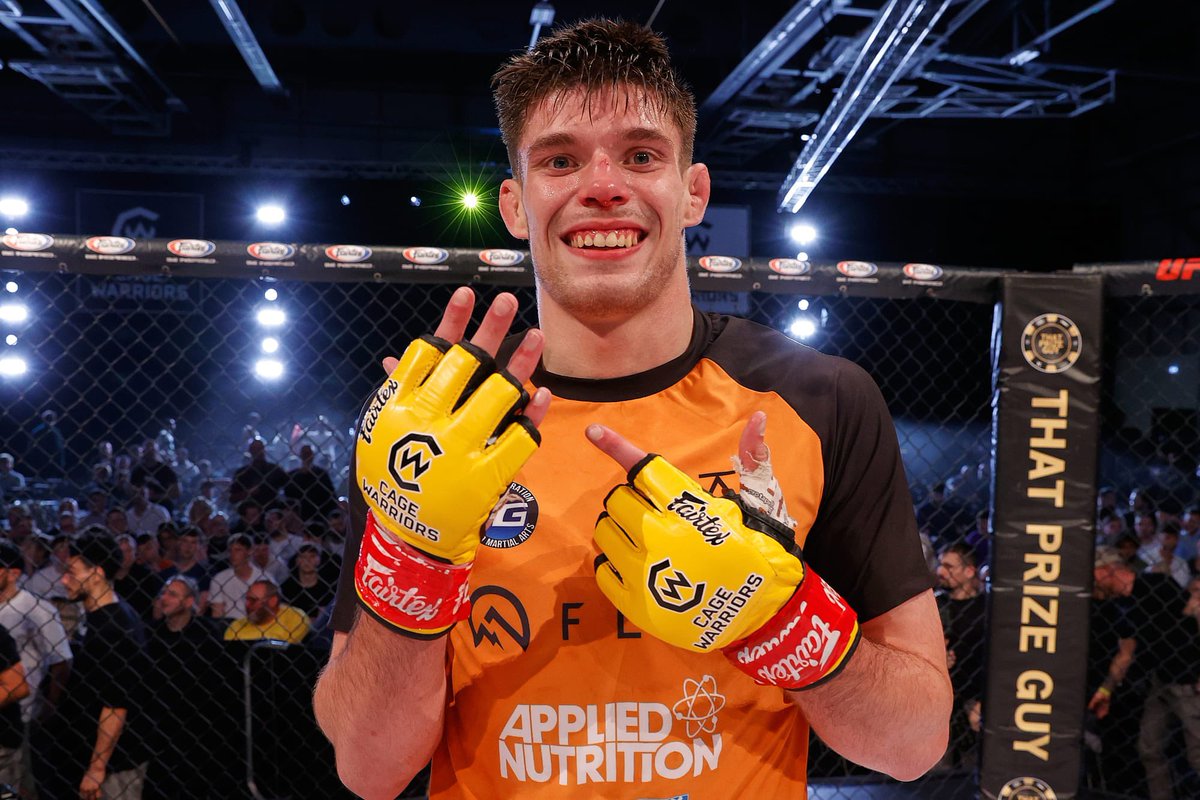 floppball's tweet photo. Ha sido ver a George Staines en las #DWCS y… https://t.co/e9FnAH99Q8
