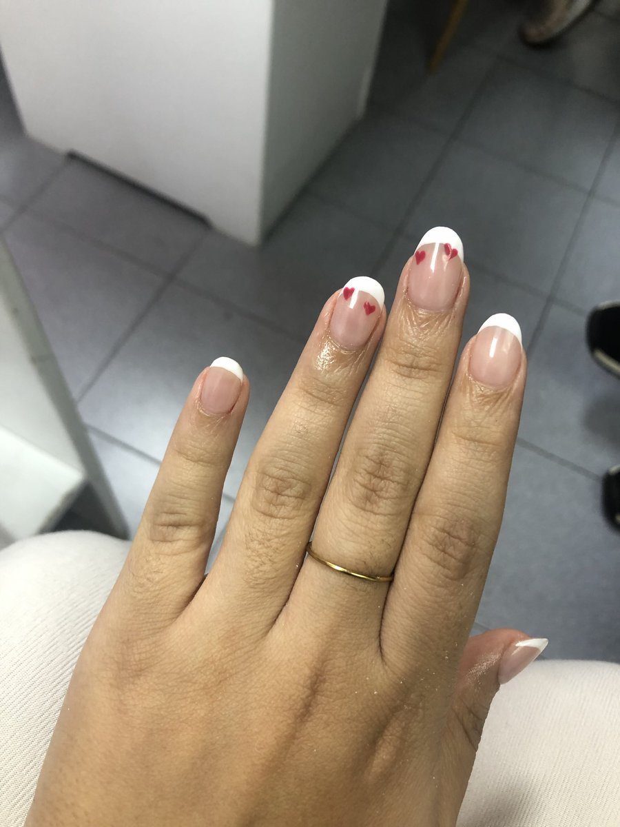 crsanzf's tweet photo. Back in 2022 when I was really into nail art https://t.co/6TLdVd1gkN