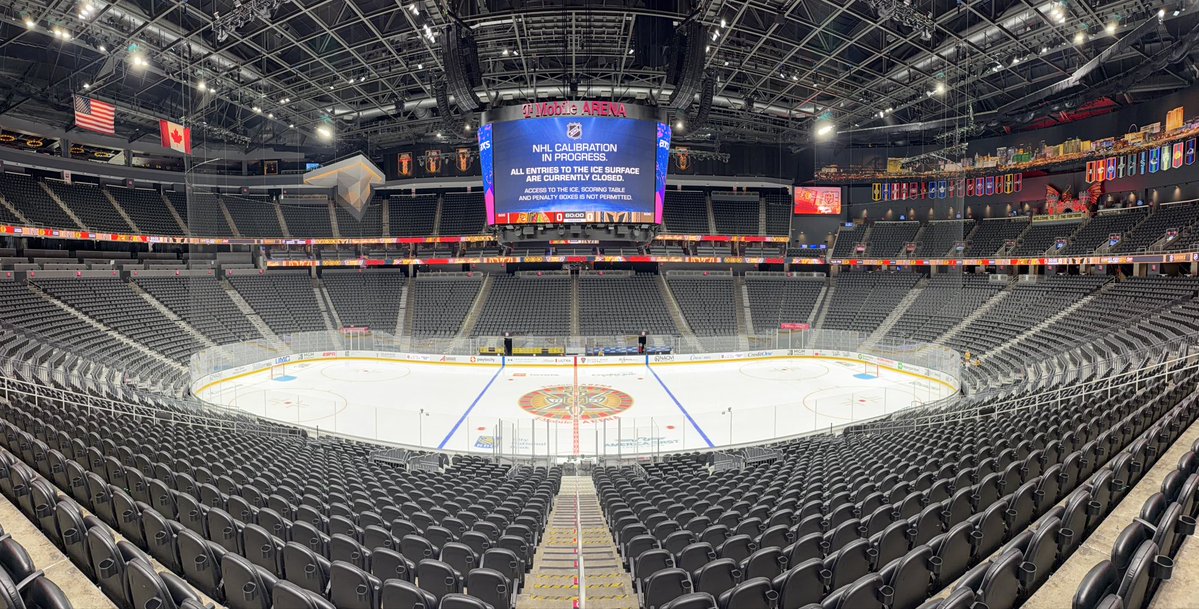 VinceSapienza's tweet photo. Time flies when you’re having fun, season 10 covering the Golden Knights.

Proud, humbled, and lucky to be able to cover Hockey in the Desert #VegasBorn 

@FOX5Vegas | @silverstsports https://t.co/rD8ZmfguTF