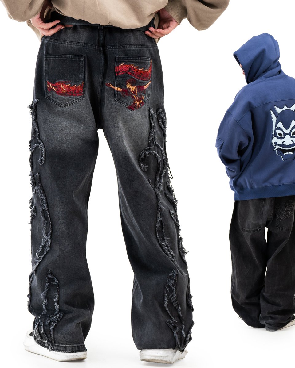 AvatarverseTV's tweet photo. First Look at the Blue Spirit &amp; Zuko Hoodie and Jeans from the Neptun x Avatar: The Last Airbender collaboration.

The collection officially drops on October 18. https://t.co/xuvB6BRVA7