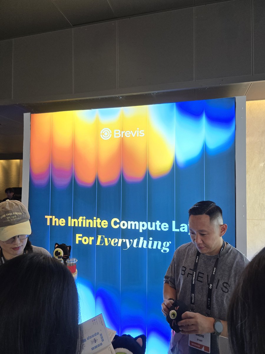 xxpercentdesign's tweet photo. KBW2026 브레비스 부스 방문!
#VerifyWithBrevis https://t.co/kCCHtBVYaf