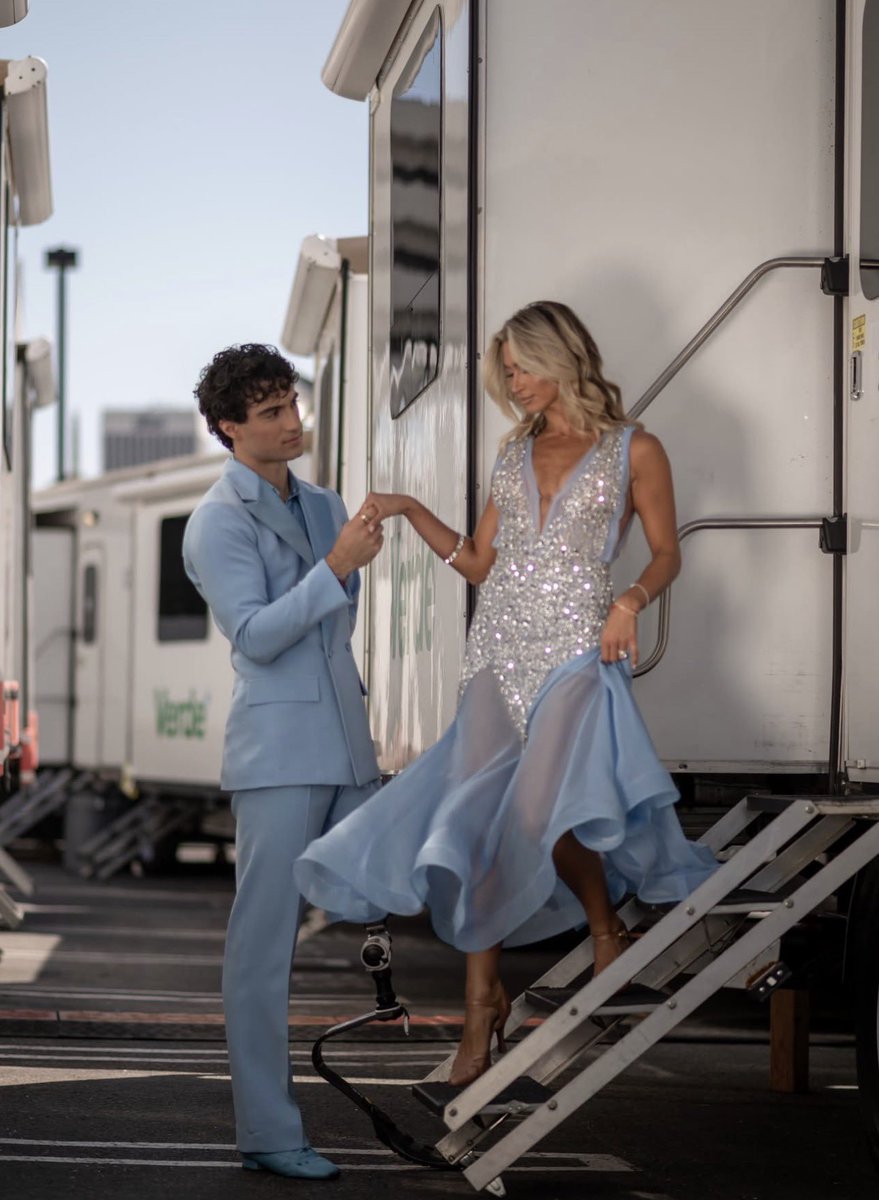 nixnewmanGT's tweet photo. Duke and Duchess 🥹🥹. #dwts #dwts35 https://t.co/Uf1FOnqEon