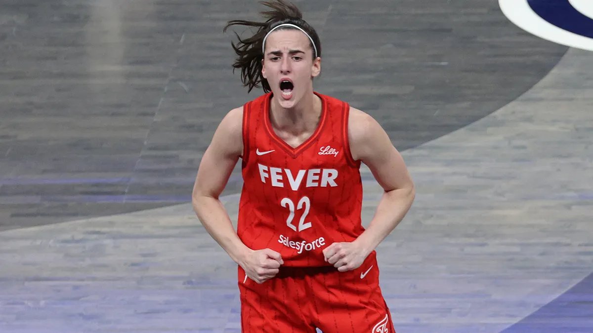 CClarkReport's tweet photo. Caitlin Clark vs the Aces:

27 points (68% TS)
15 assists
7 rebounds
+15

FEVER SURVIVE TO SEE GAME 3 https://t.co/RKwx0ZjFnr