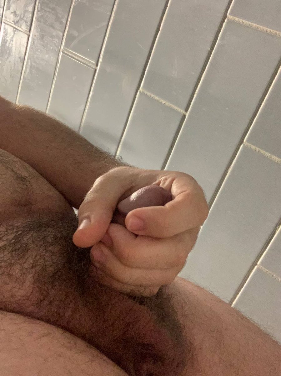 MikeWagyu's tweet photo. Am I big enough for my wife’s ass? https://t.co/6pXiFFsVIF
