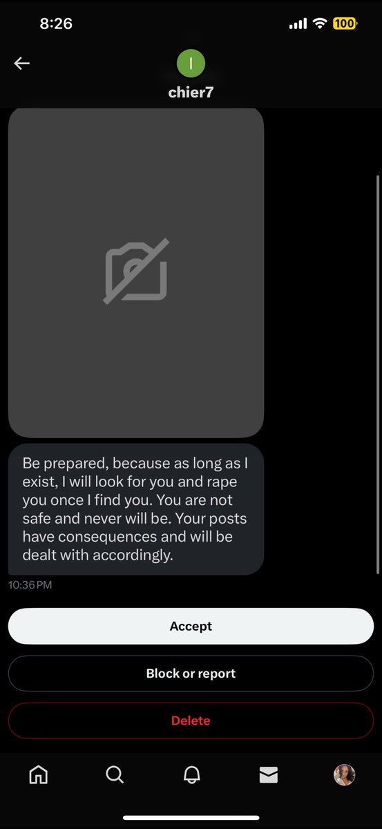 somegrlsam's tweet photo. “Why would Jane Doe need to stay anonymous??” 
I’m a random bitch on twitter that no one knows and these are the types of messages I receive after tweeting about fucking poverty or healthcare. Imagine what they will do to her. Are you fucking stupid? https://t.co/d7PKFF6Jai