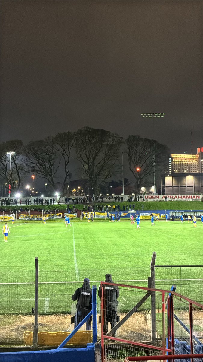 elascensouy's tweet photo. 🏟 #PrimeraC
5' más se van a jugar
Bella Italia 0-1 Bella Vista
#RumboAlAscenso https://t.co/dLnGCMopZy