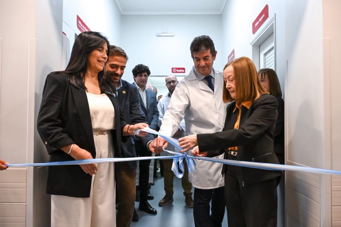 ivansasovsky's tweet photo. NUEVA ADHESIÓN AL RINI EN
PARANÁ, ENTRE RÍOS.
El Sanatorio La Entrerriana invirtió $250 millones en la creación de una nueva Unidad Coronaria para pacientes con patologías cardíacas de alta complejidad.
La inversión permitió incorporar equipamiento especializado, nuevas camas de terapia intensiva y tecnología para monitoreo y atención cardiovascular, ampliando la capacidad de respuesta del sistema de salud en Paraná.