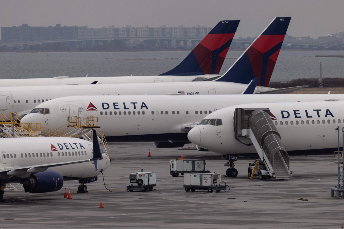 GuntherEagleman's tweet photo. DELTA NEEDS A CEO WHO WILL PUT STARLINK ON EVERY SINGLE FLIGHT.

I'm tired of paying for Wi-Fi that can barely load an email at 30,000 feet.

Starlink already works, it's fast, and it's American.

Any airline that actually cares about its customers would have jumped on it yesterday.

Delta, time for new leadership.
