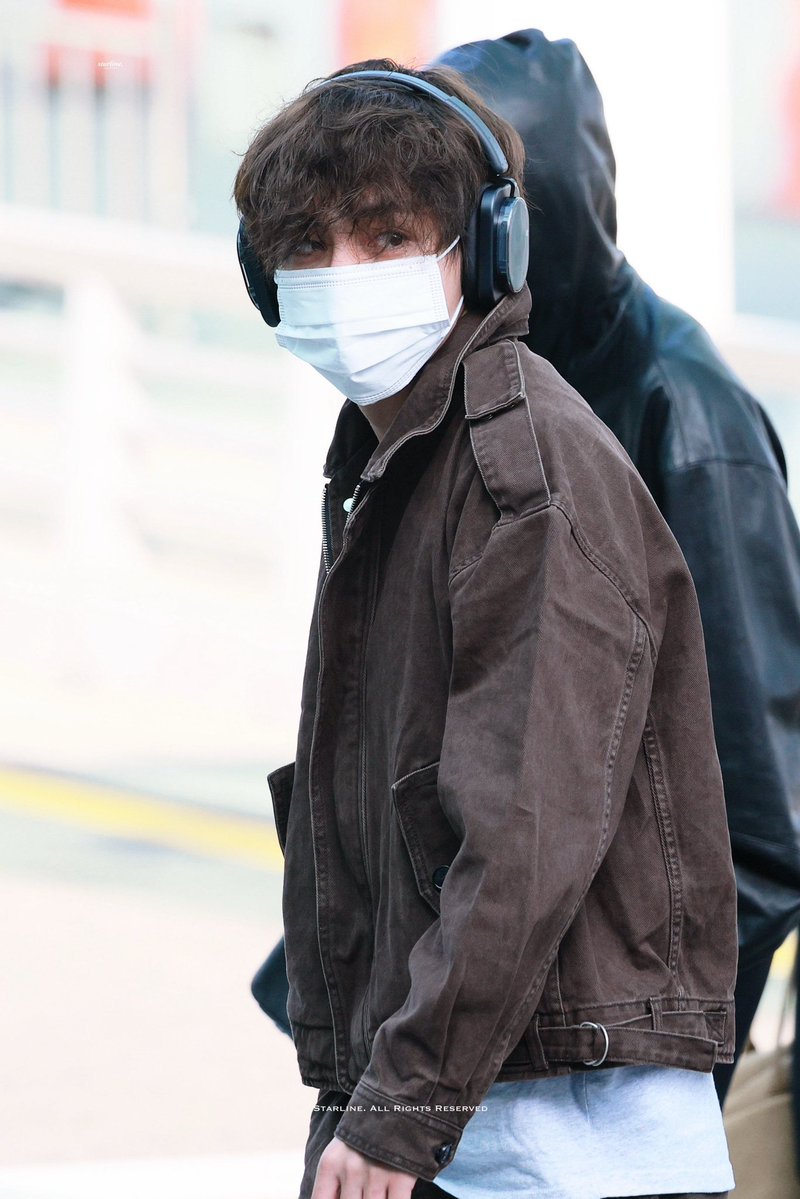 Taehyungimpact's tweet photo. THIS PICTURE https://t.co/1FdGfJUPUt