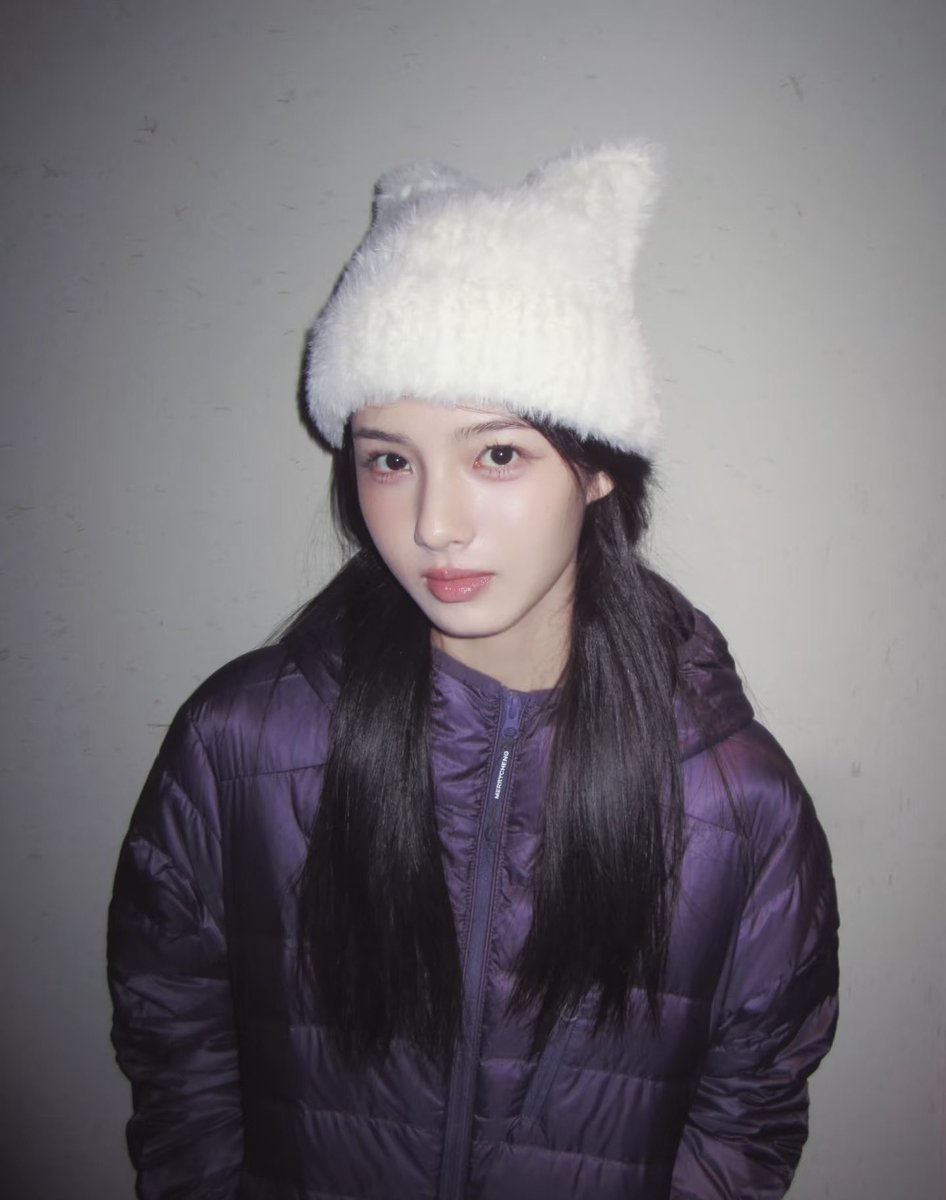 toutouzaiain1's tweet photo. 너이렇게예쁘면어떡햇!🫳🫳💕🧑‍🩰 https://t.co/TxSd5Oz5ox