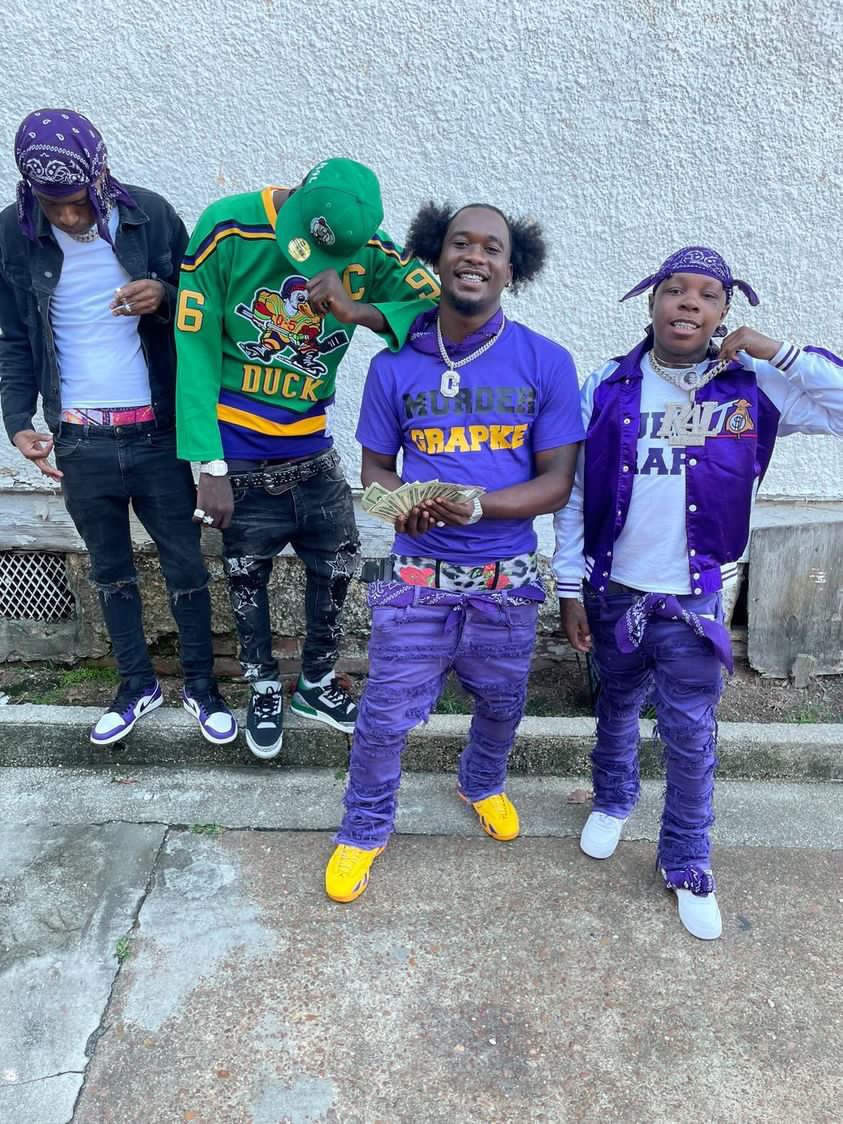 dgrapkee's tweet photo. I'm CEO Bitch💜#MDG #Redrum https://t.co/y3v1adDf38