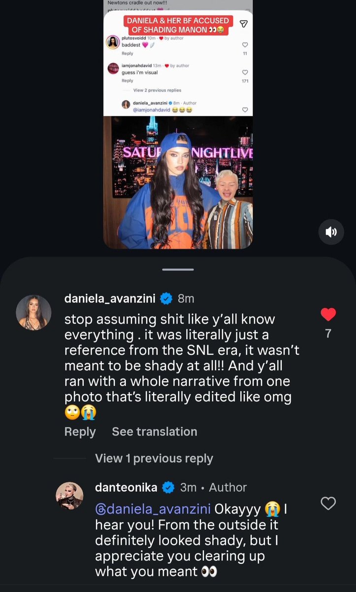 Eyekonic_Swift's tweet photo. FINALLY SHE STOPPED BEING NICE TO Y'ALL DUMBASS HOES TURN UP THE HEAT https://t.co/Q08IpBwksK