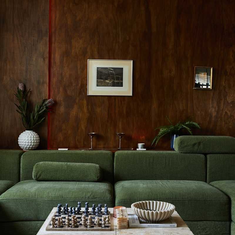 formsarchive's tweet photo. The warmth of wood-paneled walls deserves a comeback. https://t.co/QNajNHf7kI