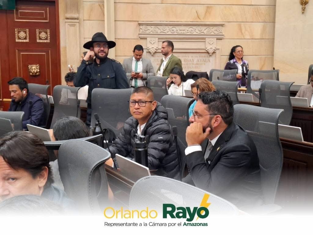 OrlandoRayo_'s tweet photo. Avanzamos desde nuestra Agenda Legislativa.

Más de 17 proposiciones y un trabajo permanente para cerrar brechas en el Amazonas.

Hoy dejamos constancia para que Fondo Emprender fortalezca su presencia y priorice al Amazonas y sus municipios, facilitando el acceso a capital semilla y nuevas oportunidades para nuestros emprendedores.

Fondo Emprender para el Amazonas. SENA para nuestros jóvenes. Oportunidades para nuestra gente.

Seguimos trabajando por más oportunidades y menos brechas.

#Amazonas #FondoEmprender #SENA #Emprendimiento #AgendaLegislativa